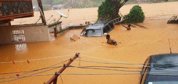 leone_mudslide_afp